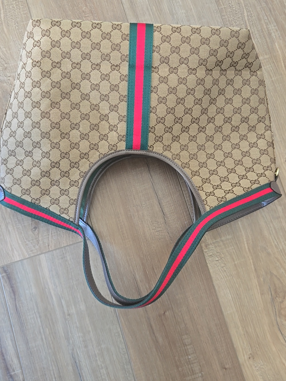 Gucci Giglio Handbag And Pouch - Picture 9 of 15